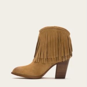 Frye Ilana Fringe Short